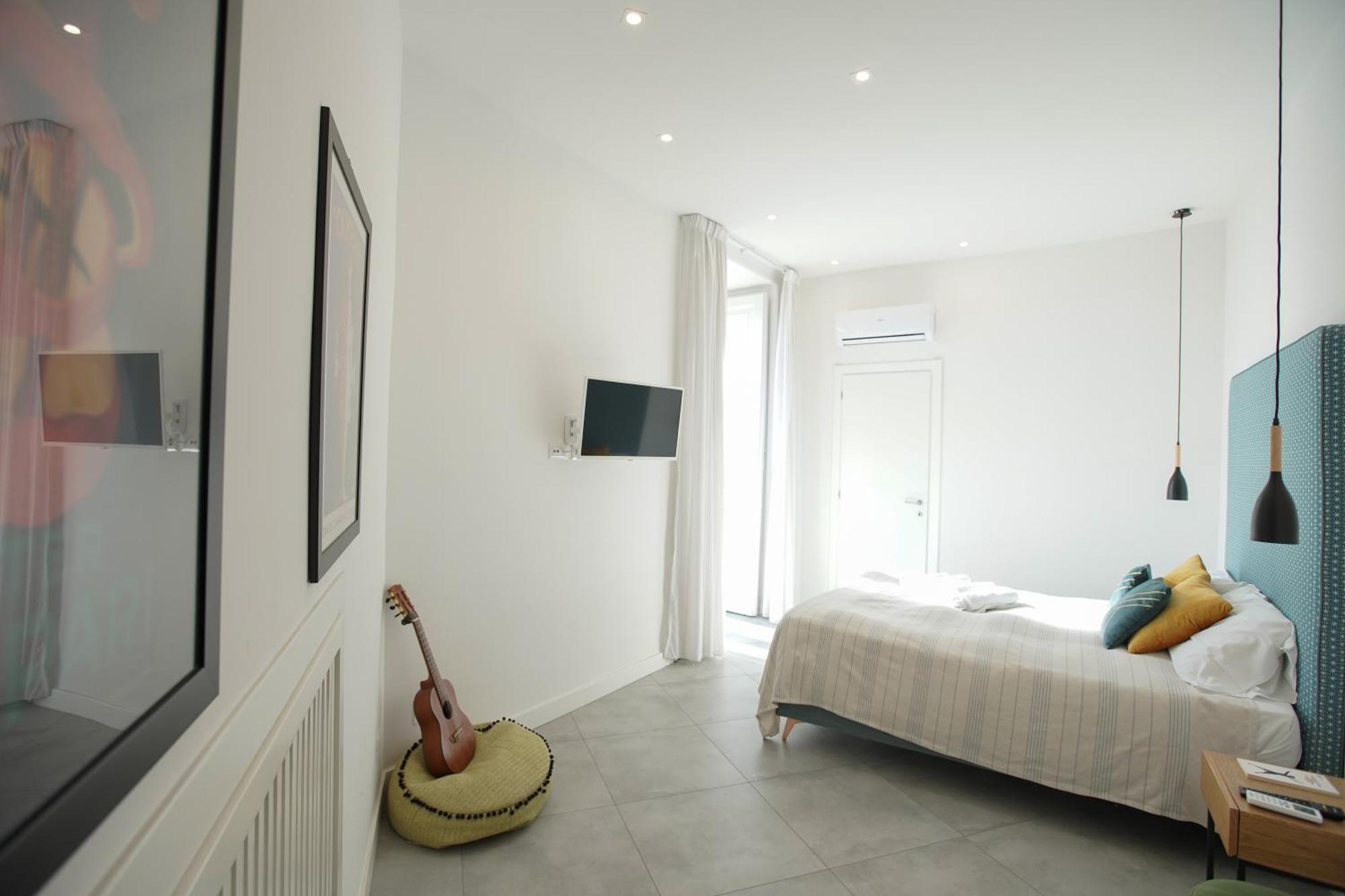 B-Montedidio Otel Napoli Dış mekan fotoğraf