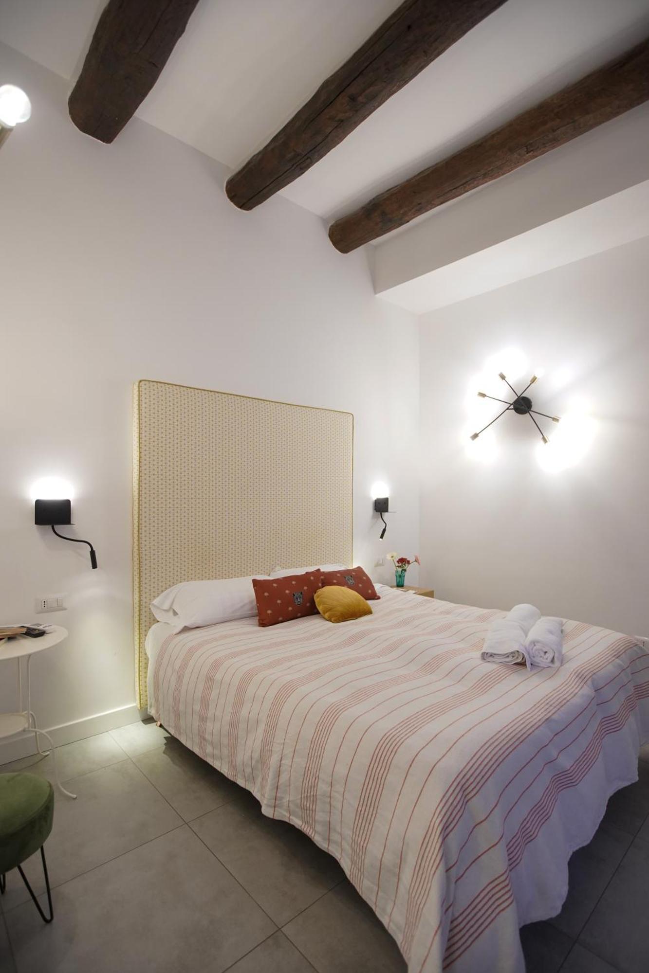 B-Montedidio Otel Napoli Dış mekan fotoğraf